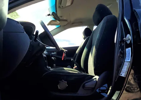 2004 Toyota Corolla Ce z USA, uszkodzony, nr VIN 1NXBR32E44Z317072